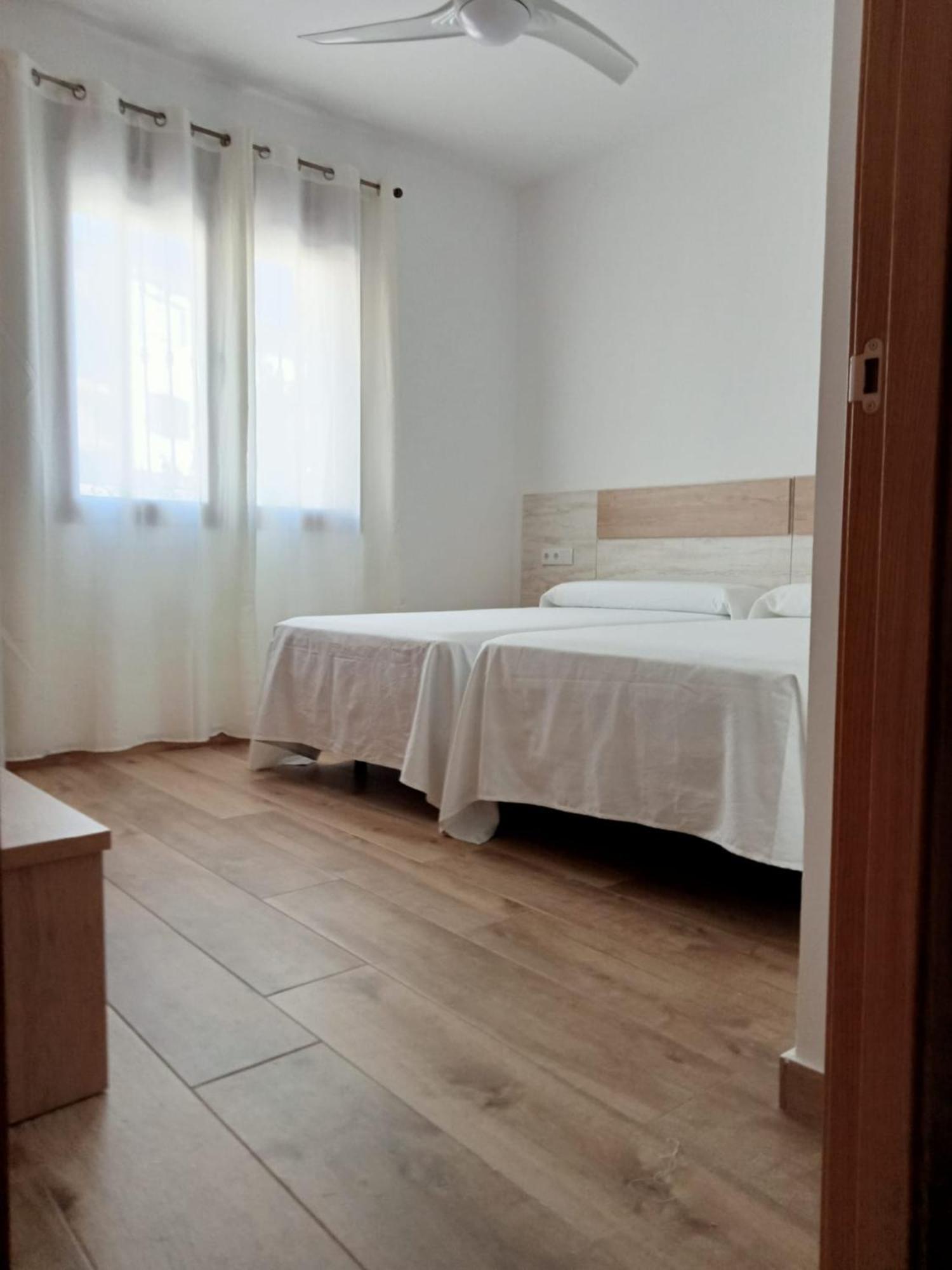 Apartamentos El Arenal Acebo Quarto foto
